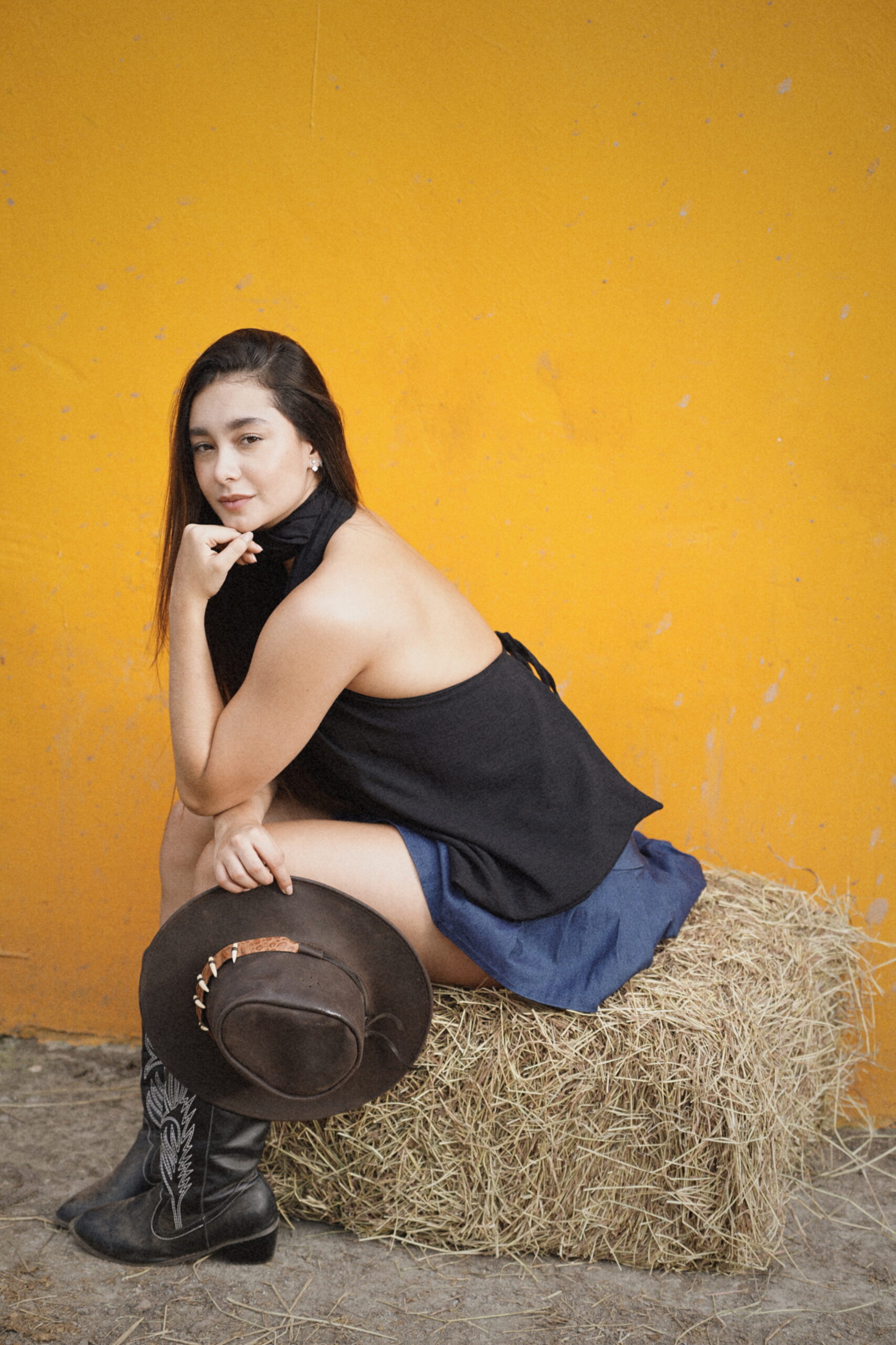 Edited in Tezza with: VINYL & Brillo