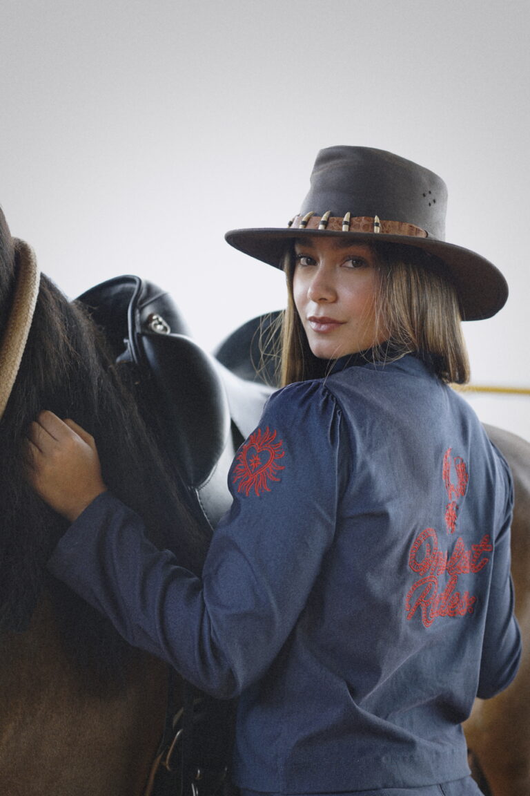 Edited in Tezza with: VINYL & Brillo